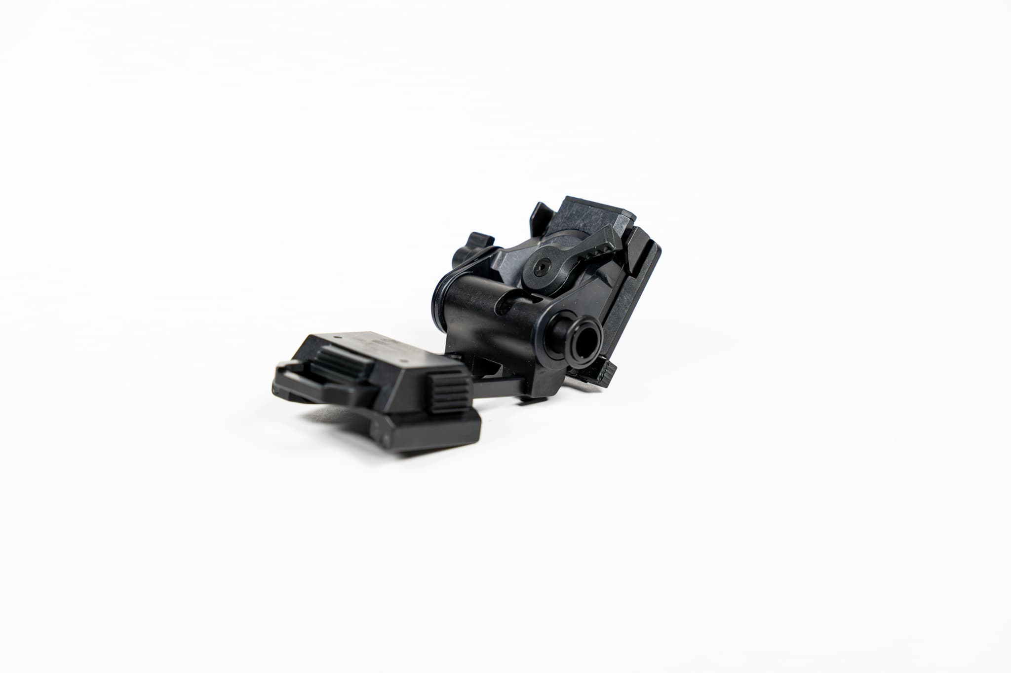 Wilcox L4 G24 Mount with Low Profile Breakaway Base - FDE/BLK/COYOTE