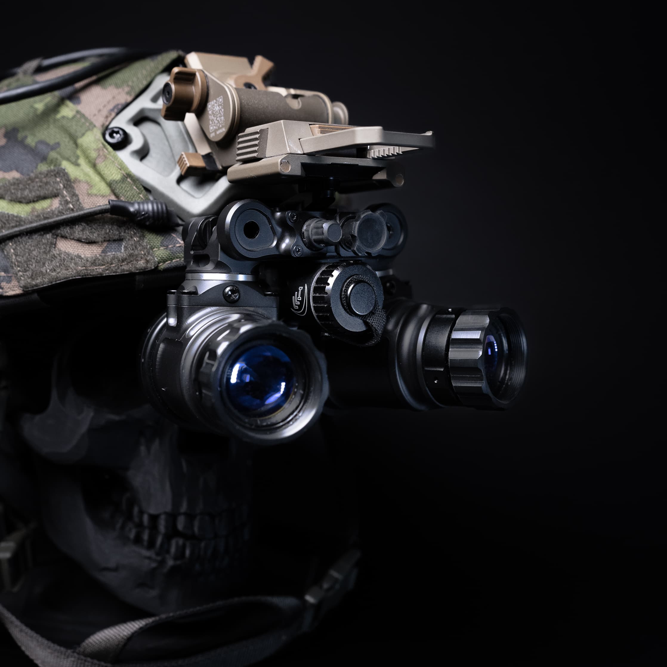 Low Light Panning Arms (LLPA) – For the MH-1