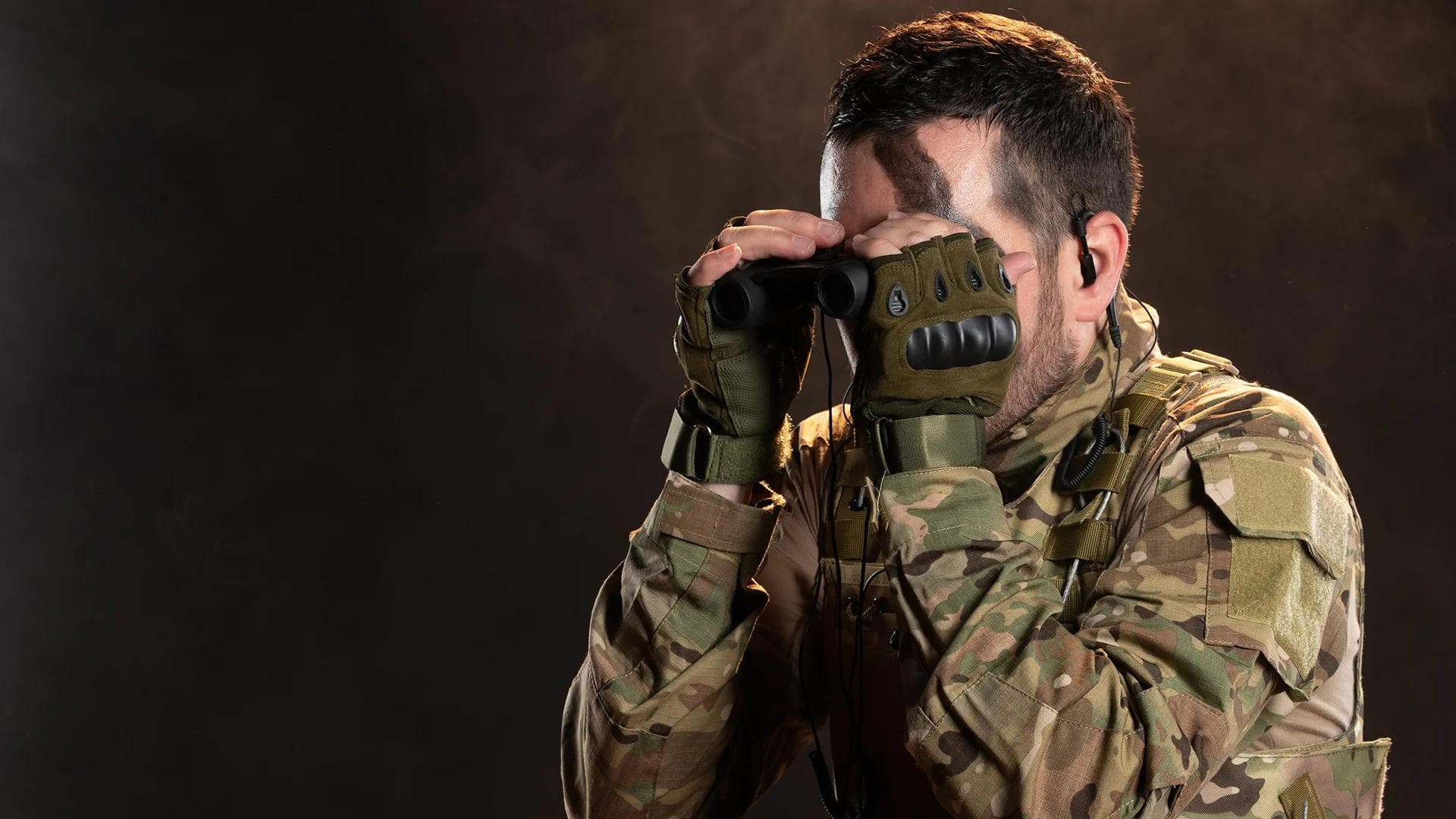 How Does Night Vision Work? Unveiling the Science Behind Seeing in the Dark