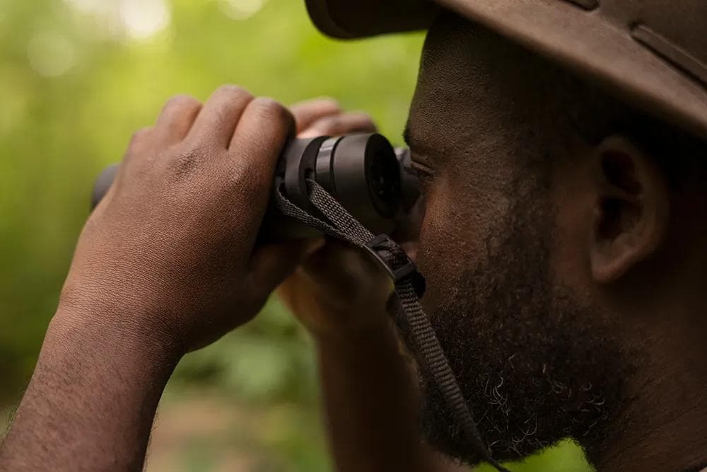 Ultimate Guide: How to Choose a Monocular for Any Adventure